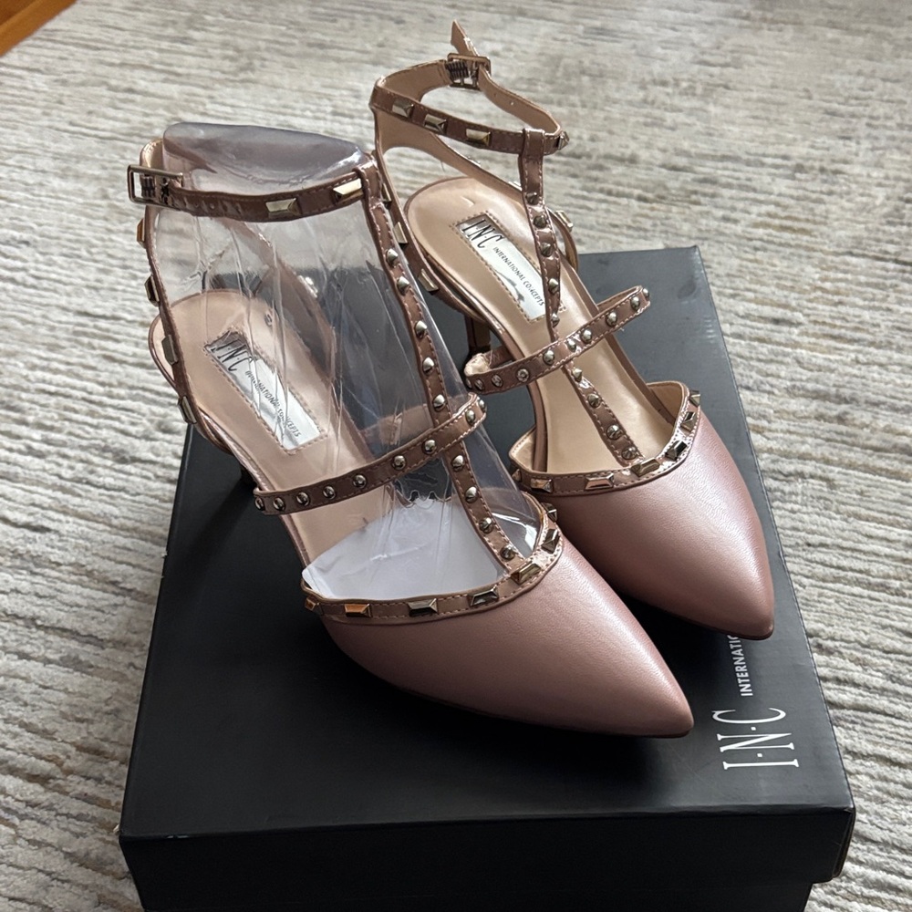 INC International Concepts Women's Blush Studded Kitten Heels